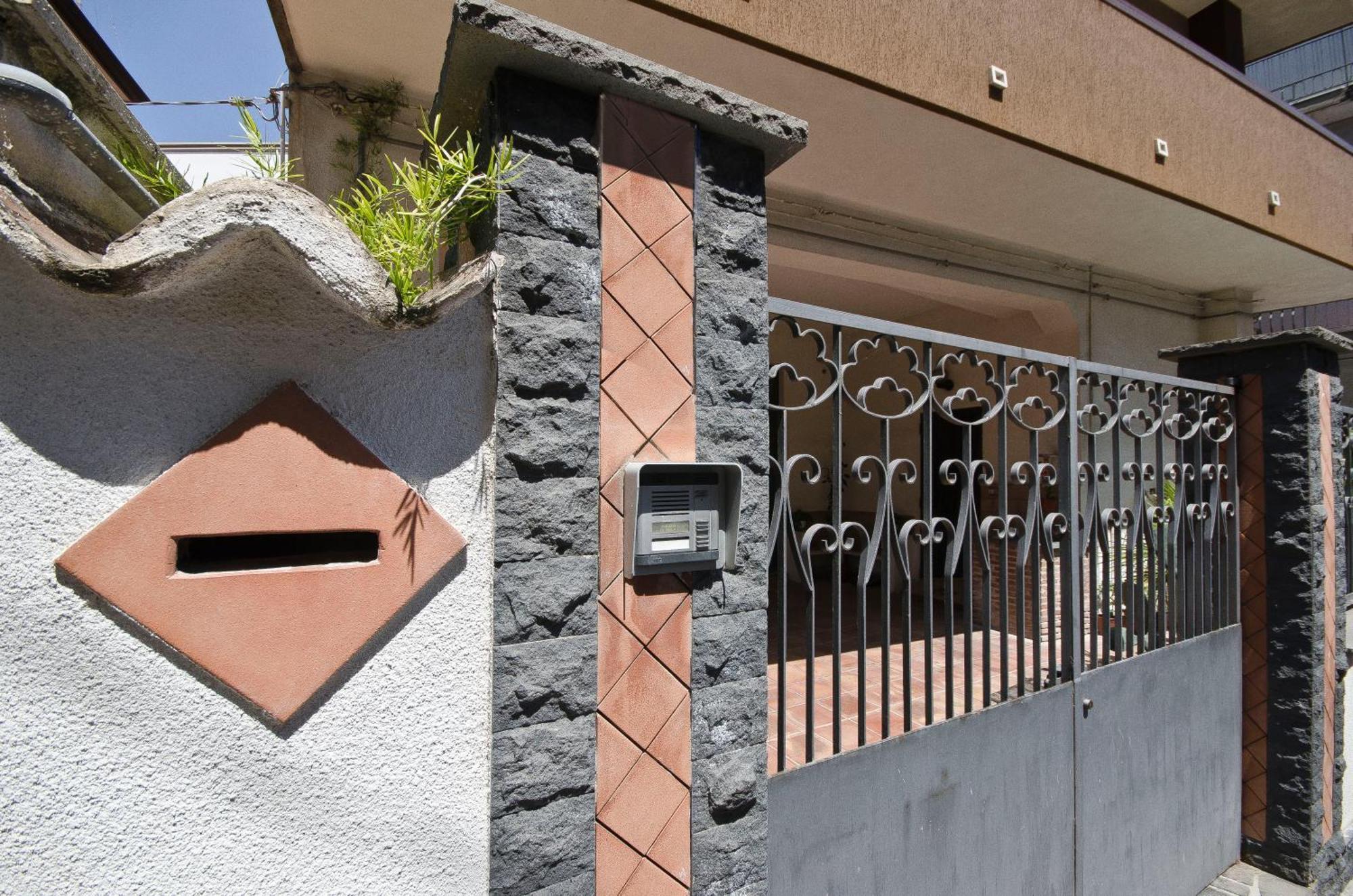 Saint Philippe Maison * Aci Catena